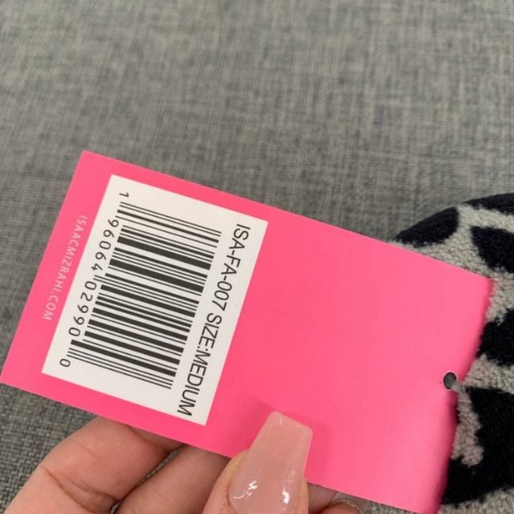 (2) New Pairs of Isaac Mizrahi‎ New York Cozy Soft Slippers Leopard Medium Black - Picture 10 of 12